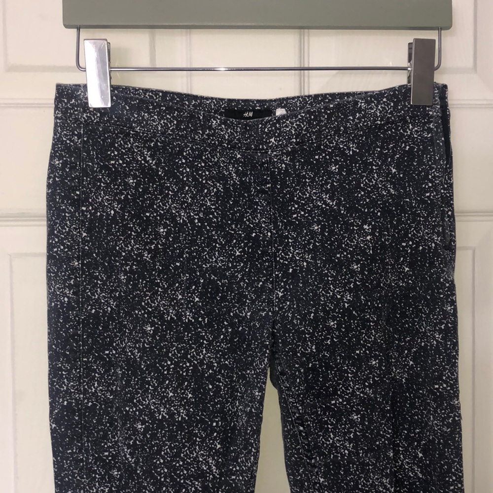 H&M Size 10 Mid-Rise Skinny Stretch Printed Trousers